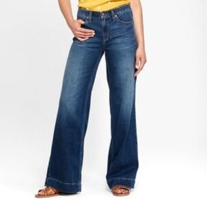 Universal thread high rise wide leg blue jeans